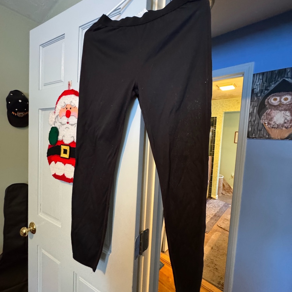 Black Leggings with Stretchy Fit and Full Length